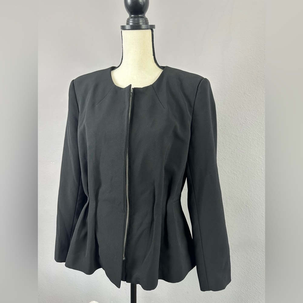 H&M Collarless Peplum Black Front Zipper Blazer